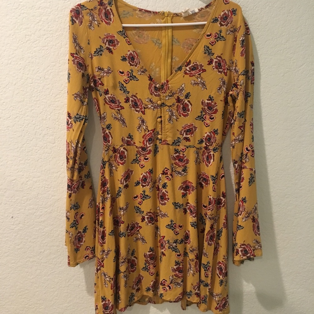 Mustard and floral longe bell-sleeve dress